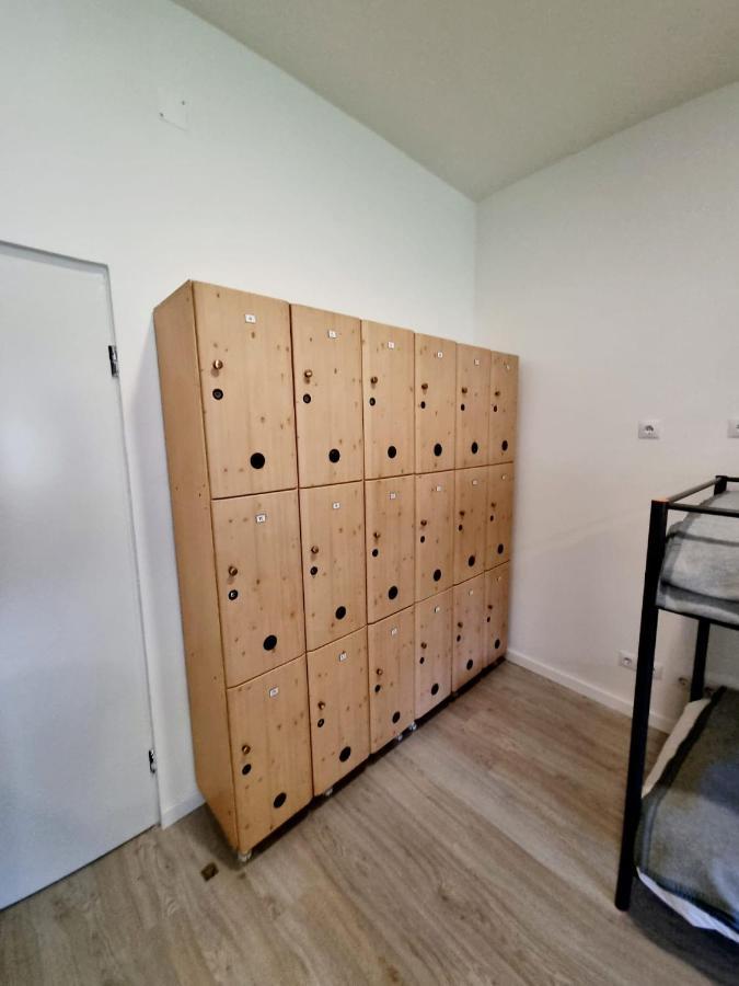 Azulrelax Hostel Pinhal Novo Bagian luar foto