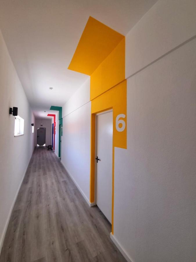 Azulrelax Hostel Pinhal Novo Bagian luar foto