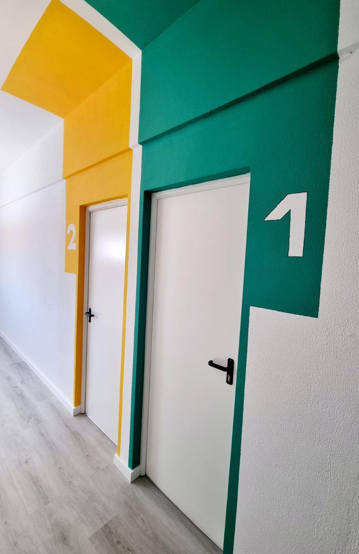Azulrelax Hostel Pinhal Novo Bagian luar foto